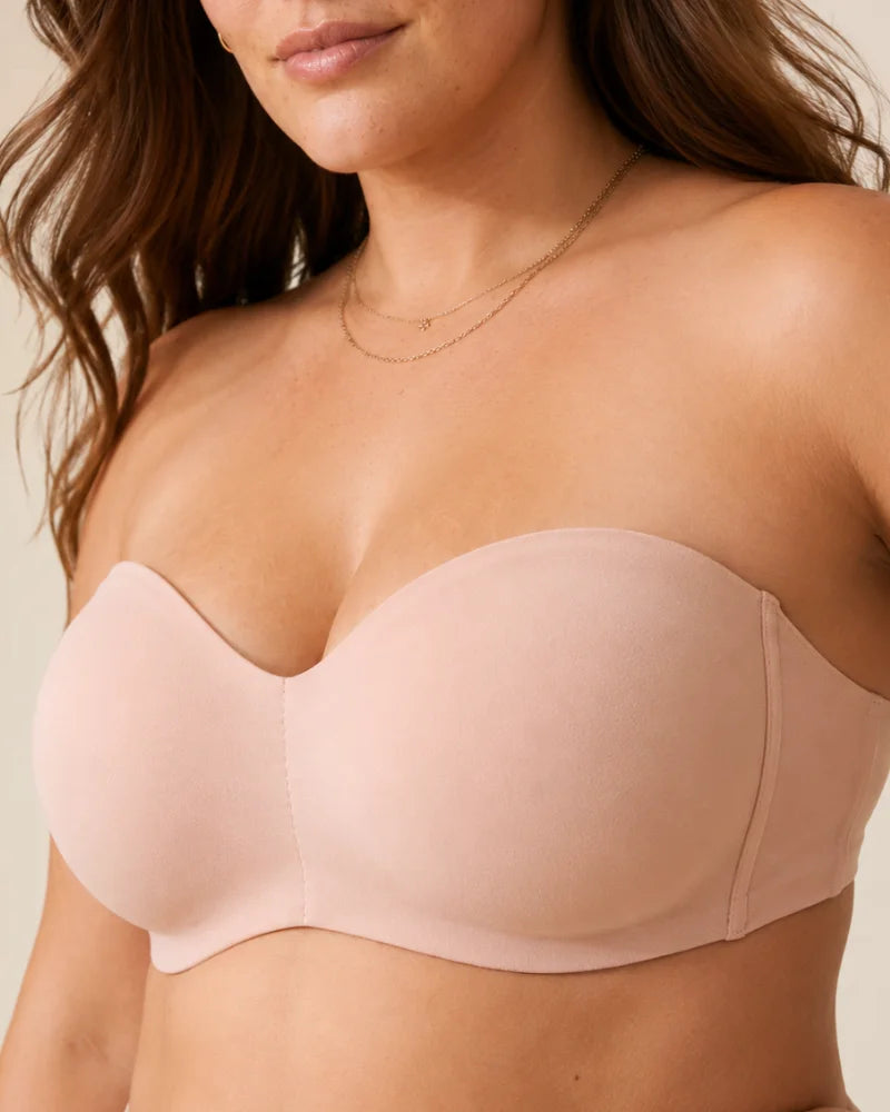 Sujetador bandeau sin tirantes de sujeción completa
