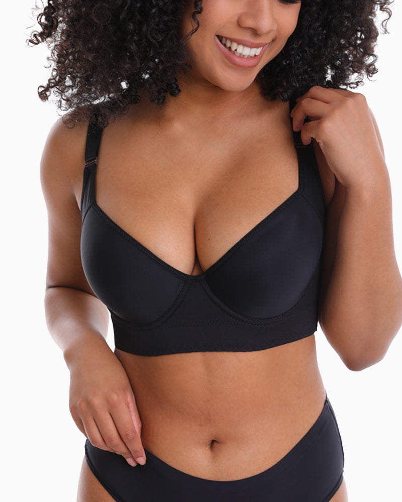 Luna is 5'6" 138 lbs and wearing size 34C
